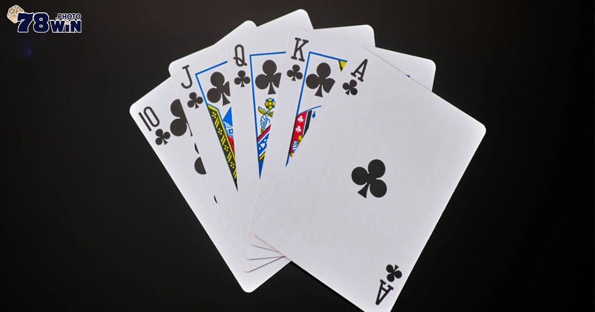 Thùng Phá Sảnh 78WIN - Sức Mạnh Của Hand Bài Đỉnh Cao 2 Thùng phá sảnh là gì? Giải thích thuật ngữ trong game bài 78WIN